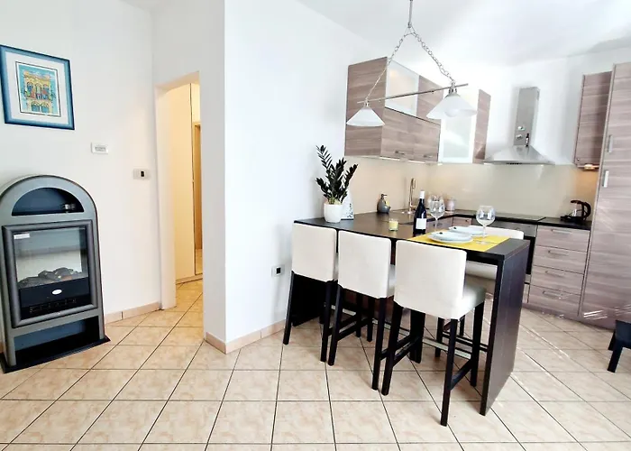 Daire Secret Garden Črni Kal